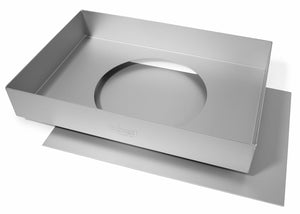 Silverwood bakeware  13x9x2 inch Traybake Tin with Loose Base